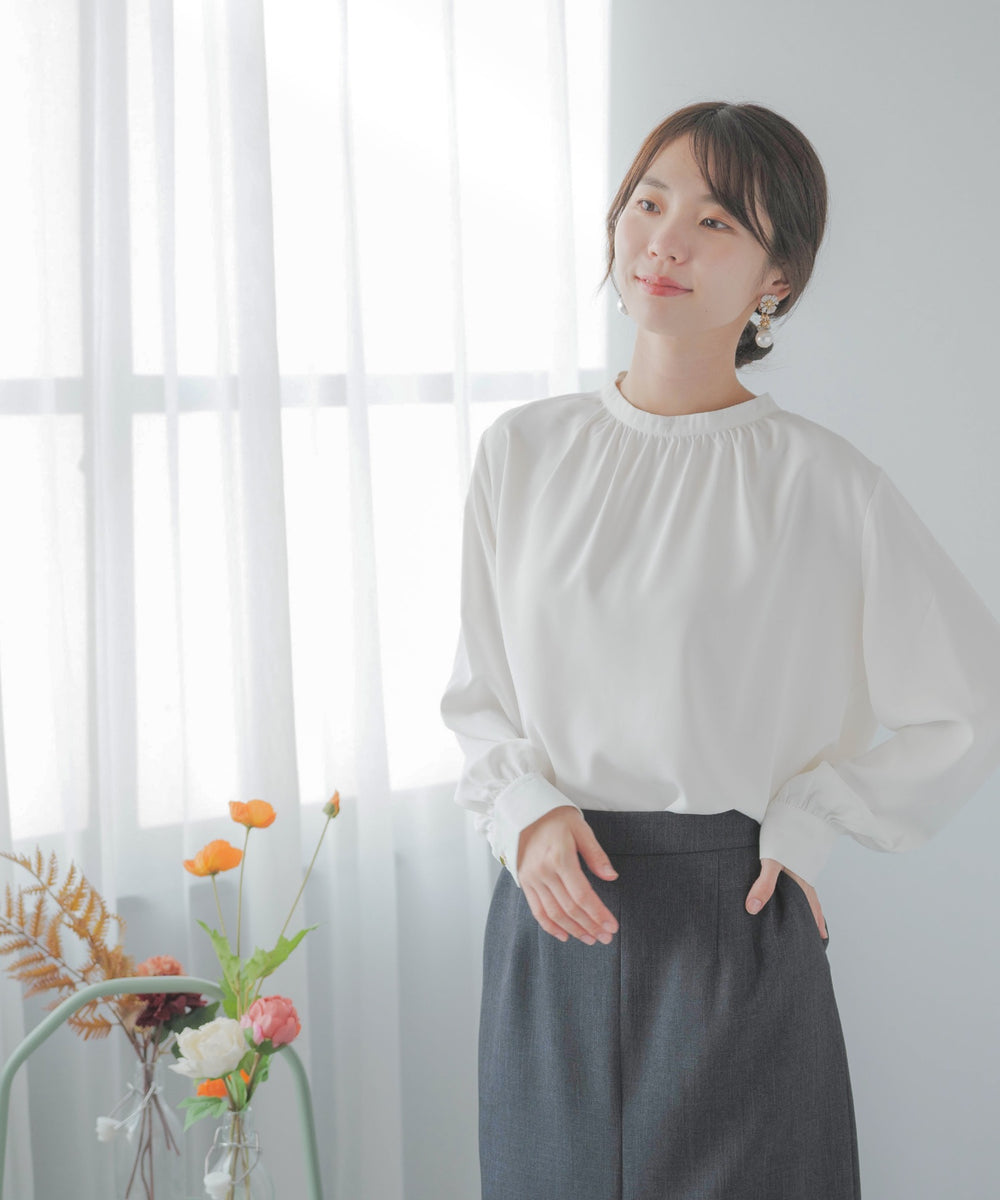 マットサテンスタンドブラウス