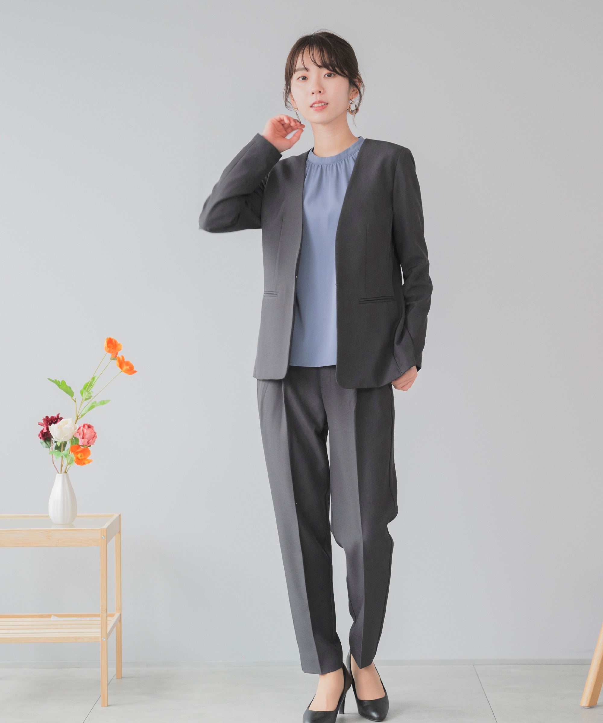 洗える × 防シワ ノーカラー テーパードセットアップ – AWC │ active