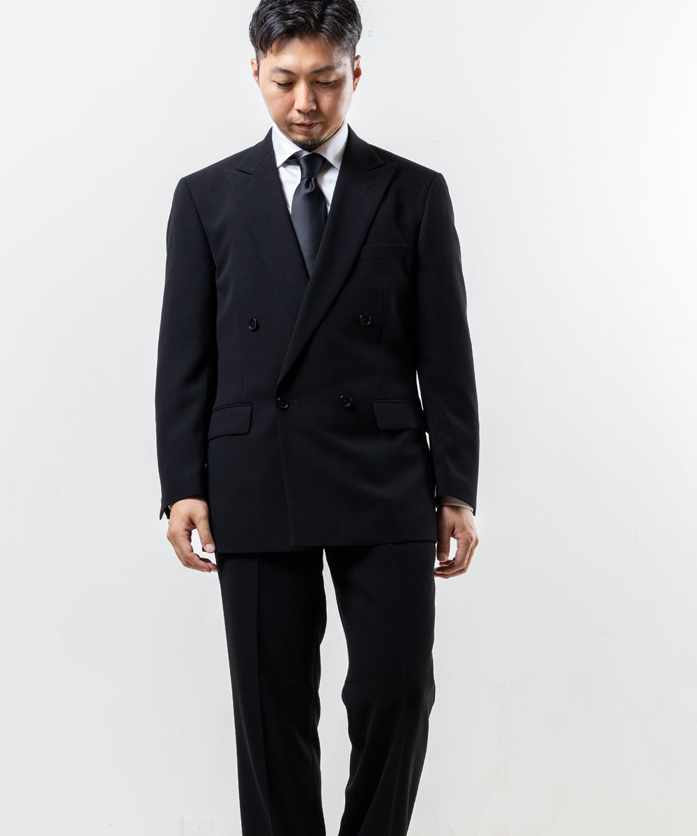漆黒×ジャケットもパンツも洗えるメンテナンスフリー　ダブルフォーマルスーツ