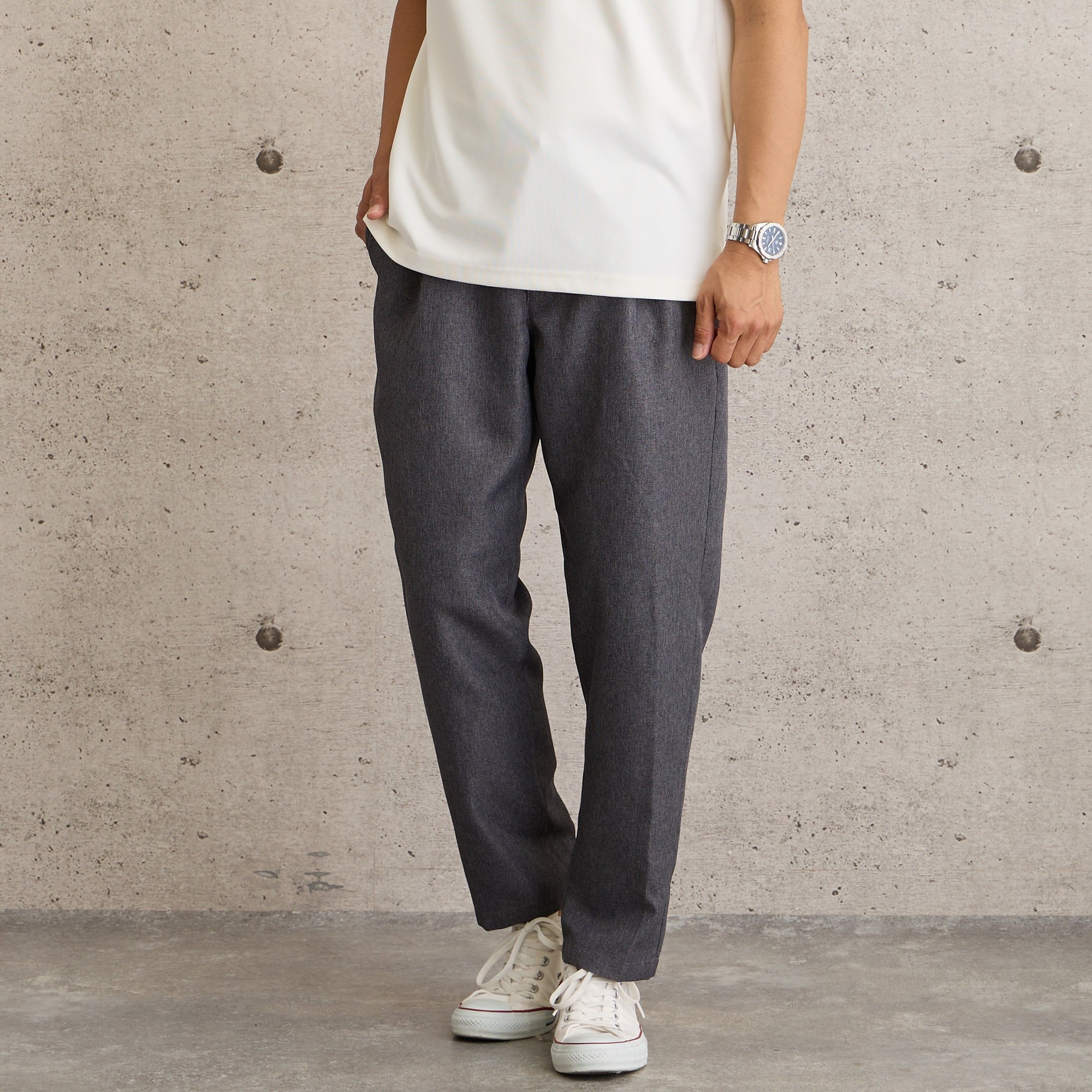 新品　1piu1uguale3TUCK PANTS HEATENERGY 新品 1piu1uguale3TUCK PANTS HEATENERGY 新品 1piu1uguale3TUCK