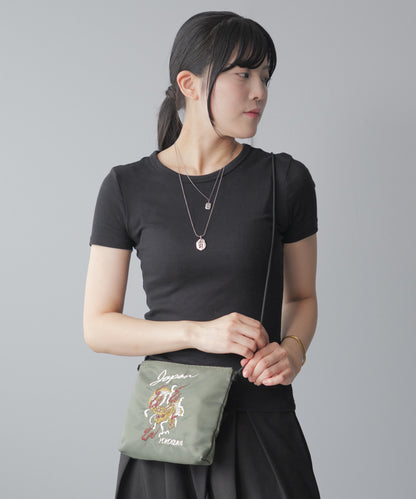 和柄刺繍 サコッシュ