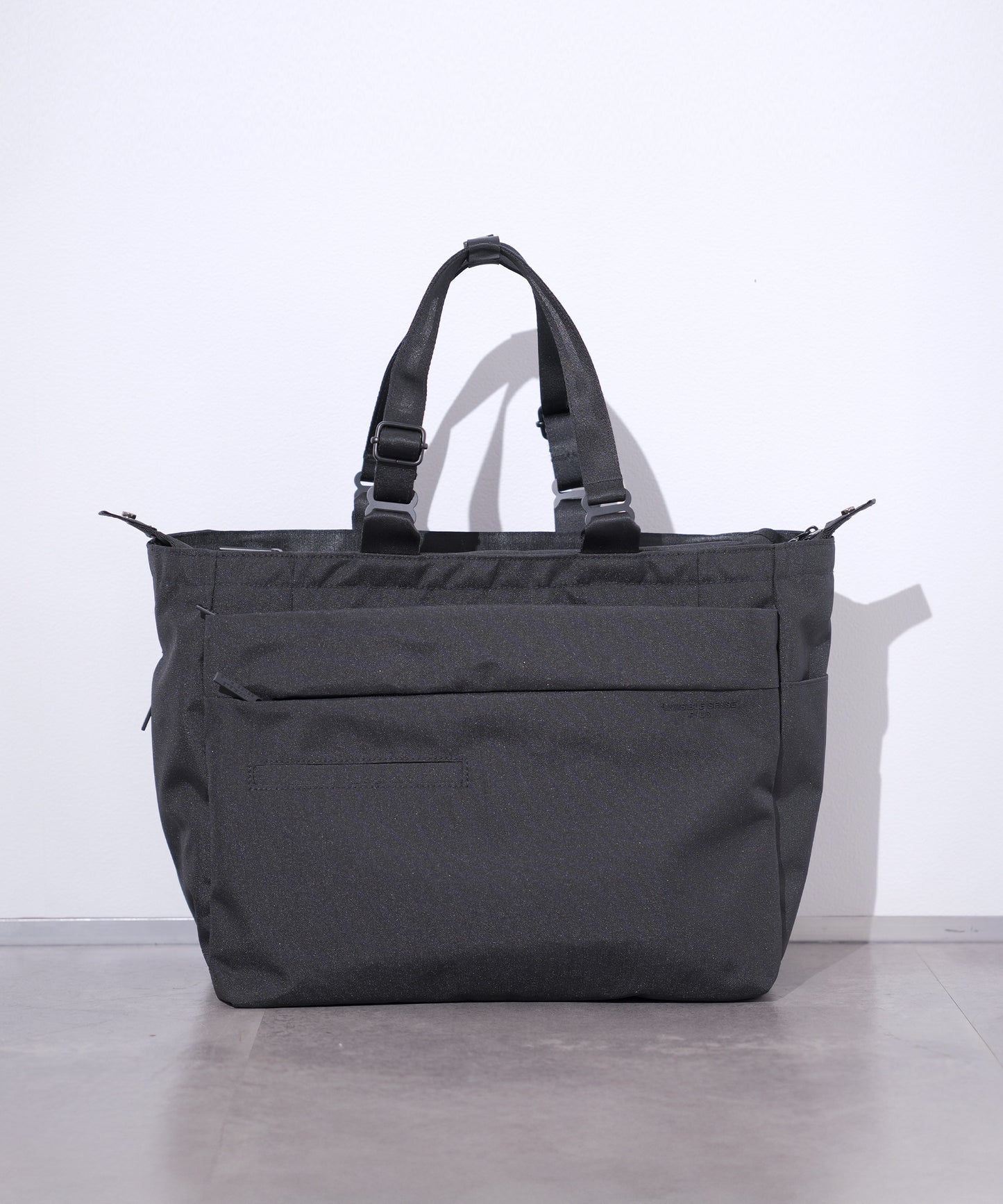 シンプルデザイン＆大容量 [頑丈・撥水・軽量]トートバッグ