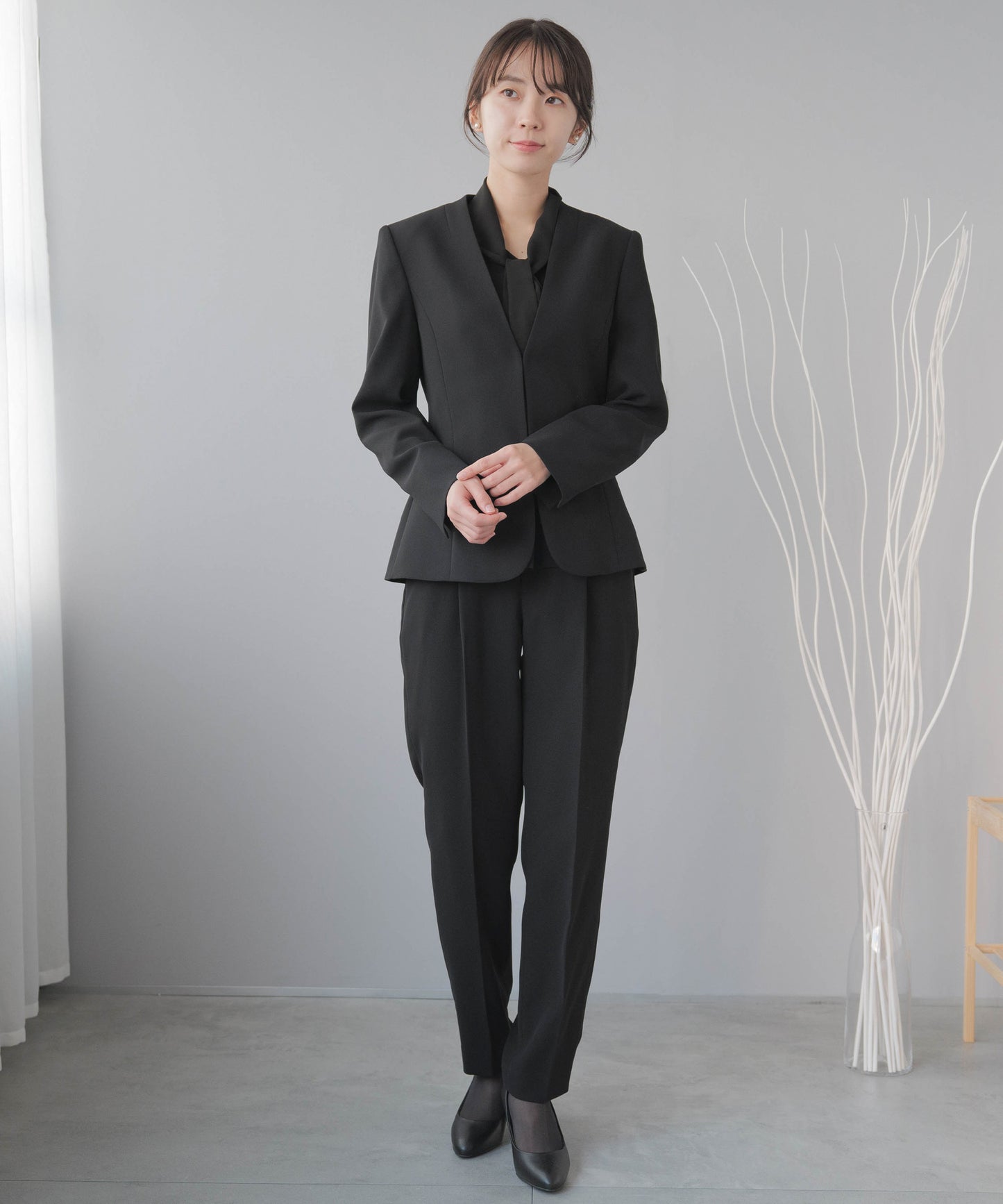 ブラックフォーマル パンツスーツ (ウォッシャブル)