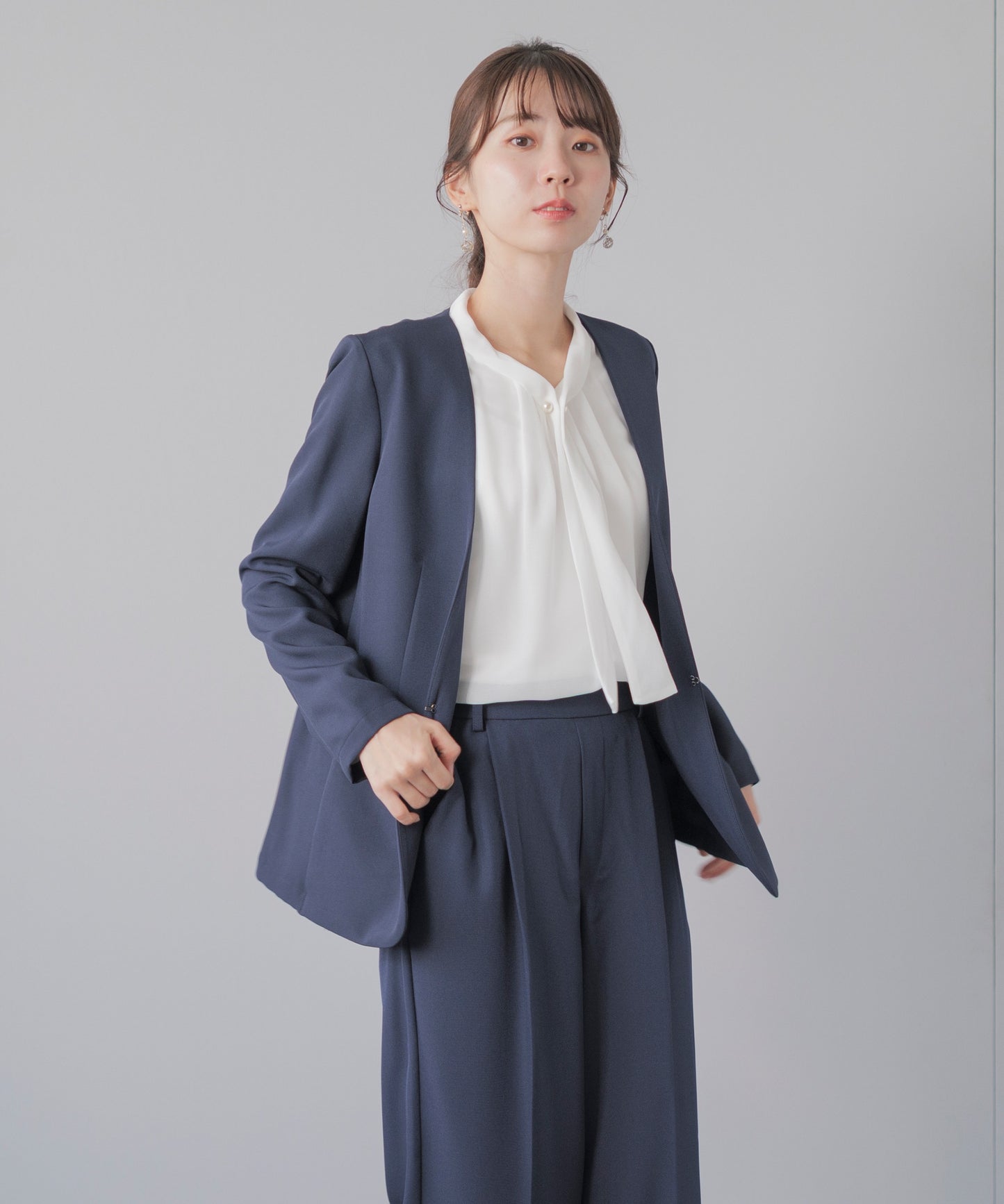 [Festinalente] 裏起毛 長袖 パールボウタイブラウス