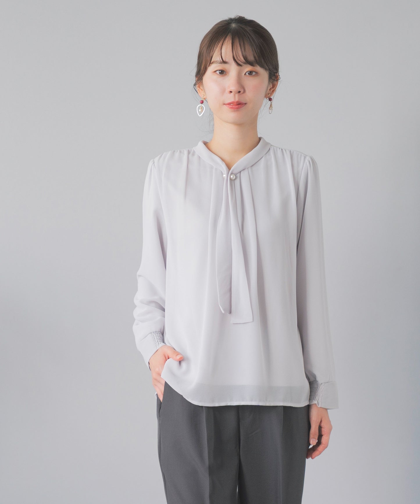 [Festinalente] 裏起毛 長袖 パールボウタイブラウス