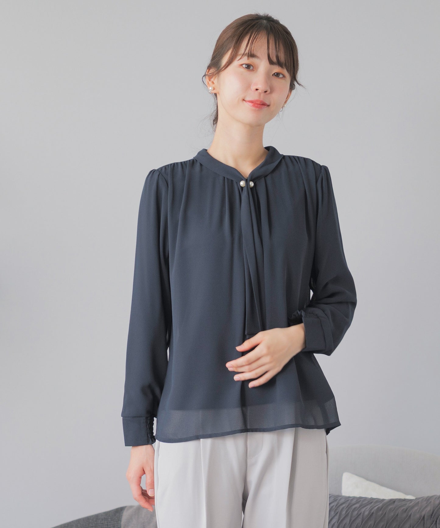 [Festinalente] 裏起毛 長袖 パールボウタイブラウス