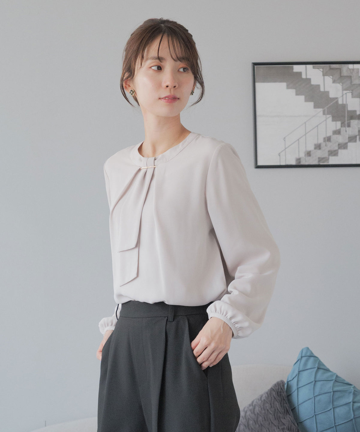 裏起毛 ゴールドバー ボウタイブラウス