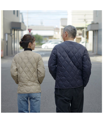 [TAION]ダウンジャケットVネックユニセックス（TAION-101ALSZML-1)